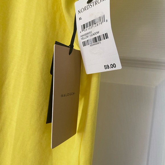 Halogen woman’s lace top bright yellow size XL NWT - Picture 3 of 5